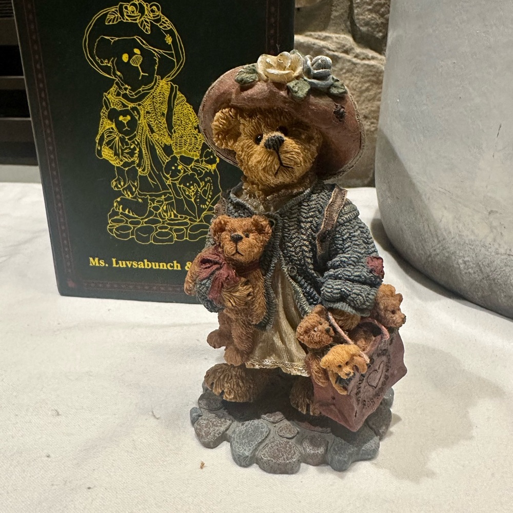 Boyds bear - Picture 2 of 6